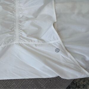 Lululemon White Athletic windbreaker